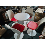 Bộ Bàn Ghế Tulip Thanh Lý Giá Rẻ - Sang Trọng, Chất Lượng 