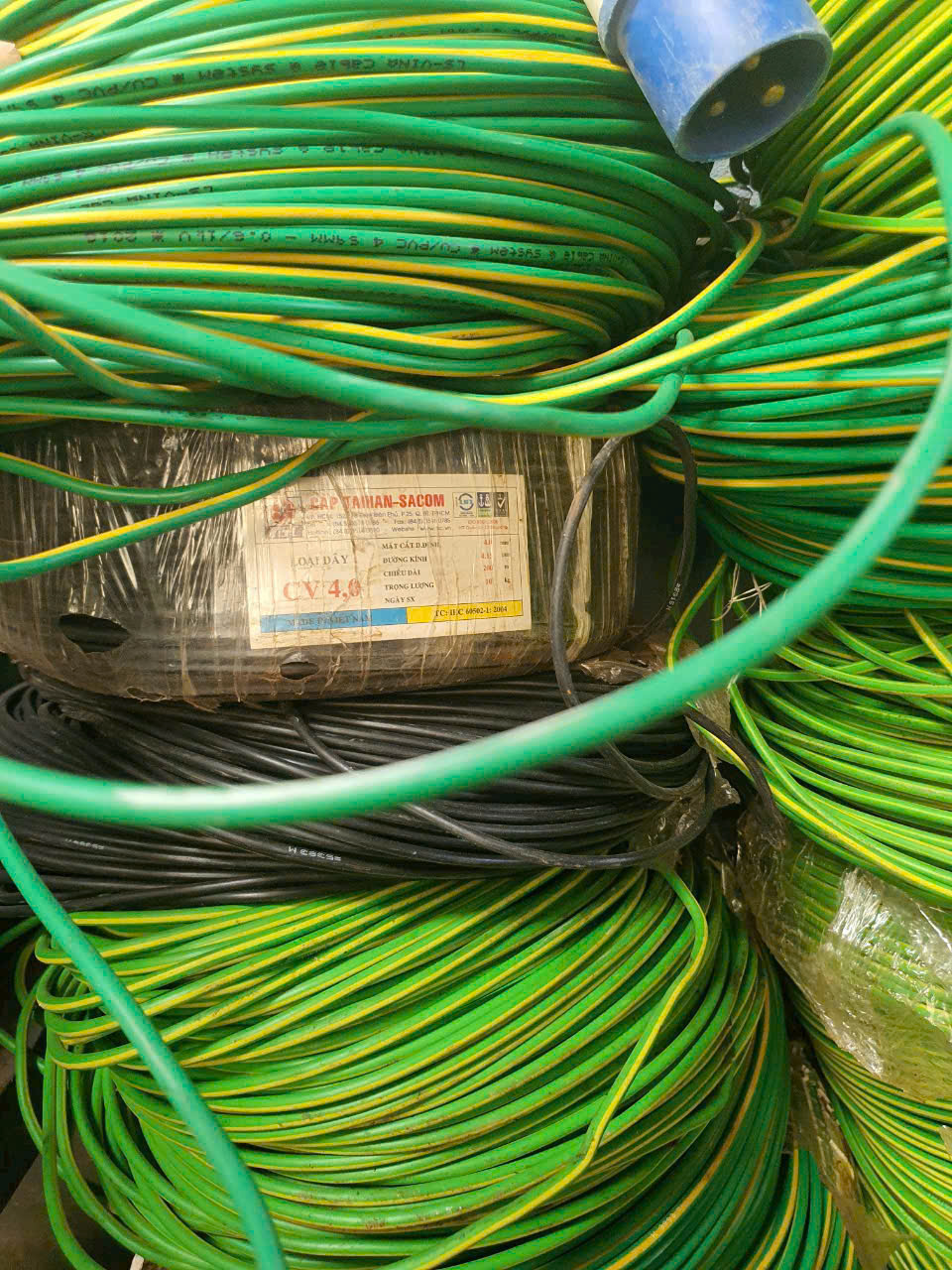 Thanh Lý Tốt chuyên thu mua dây cáp mạng viễn thông giá cao tận nơi