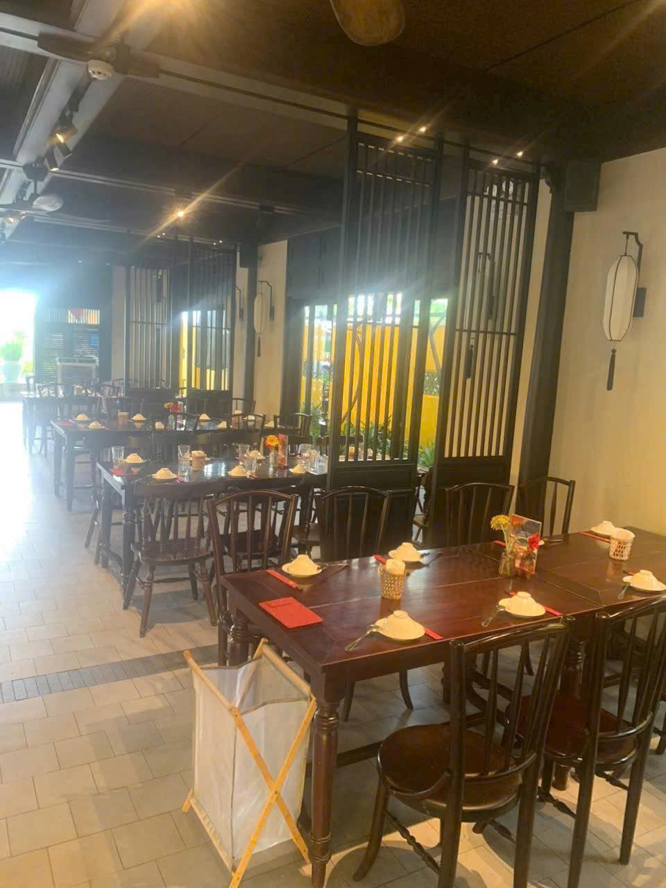Ảnh thu mua bàn ghế gỗ quán ăn cafe tại Cần Thơ