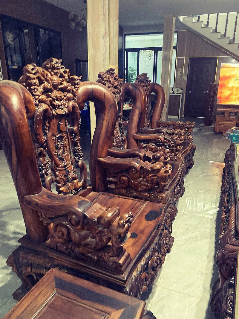 Ảnh thu mua bỗ salon gỗ quý Vip siêu to