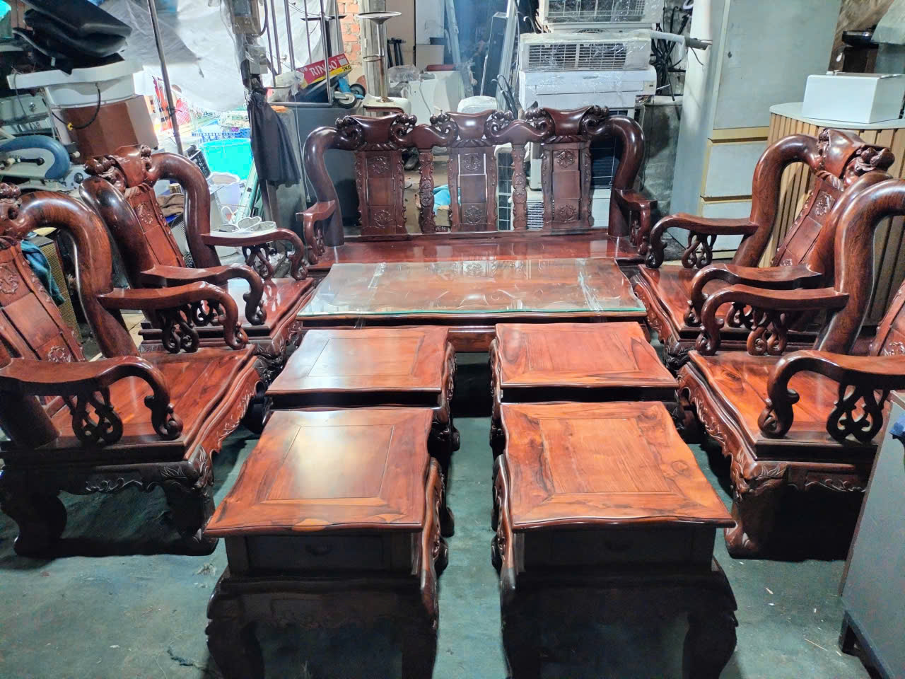 Ảnh thu mua bộ salon gỗ cũ tại Hà Nội
