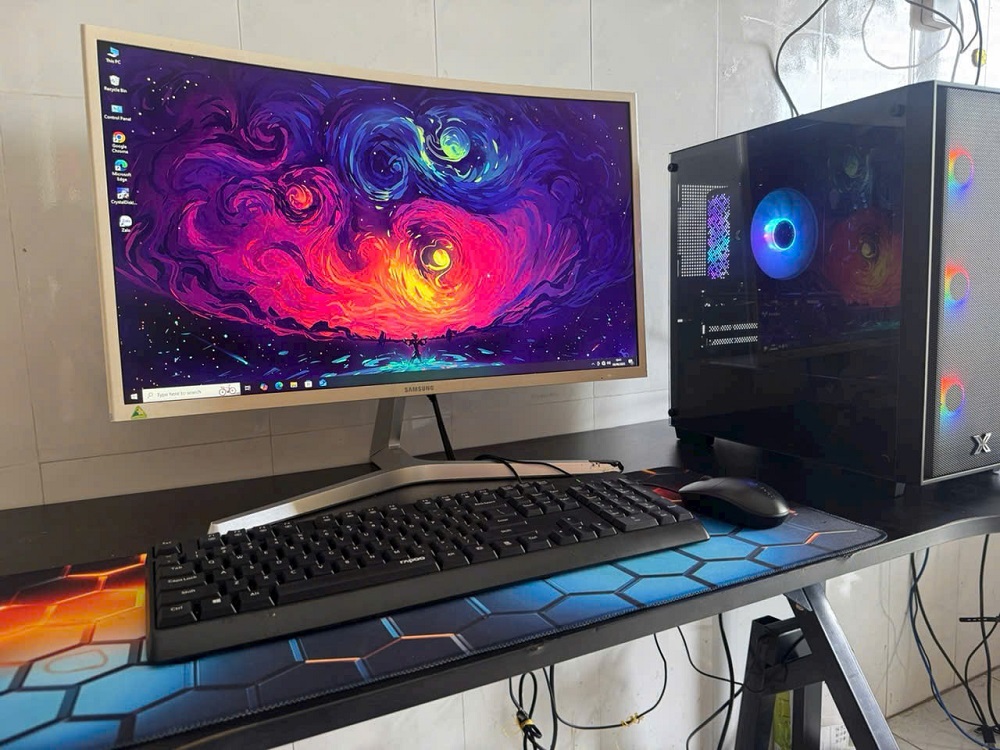 Ảnh thu mua màn hình gaming cũ tại nhà khách hàng quận 7