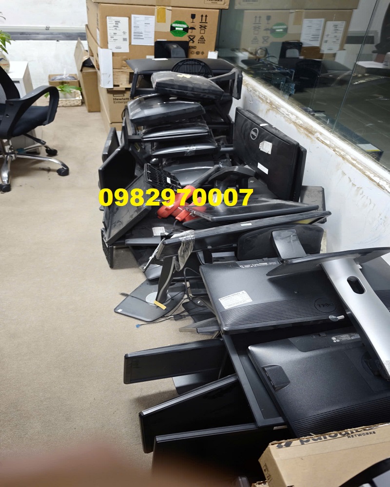 Ảnh thu mua thiết bị văn phòng hư hỏng giá cao TPHCM