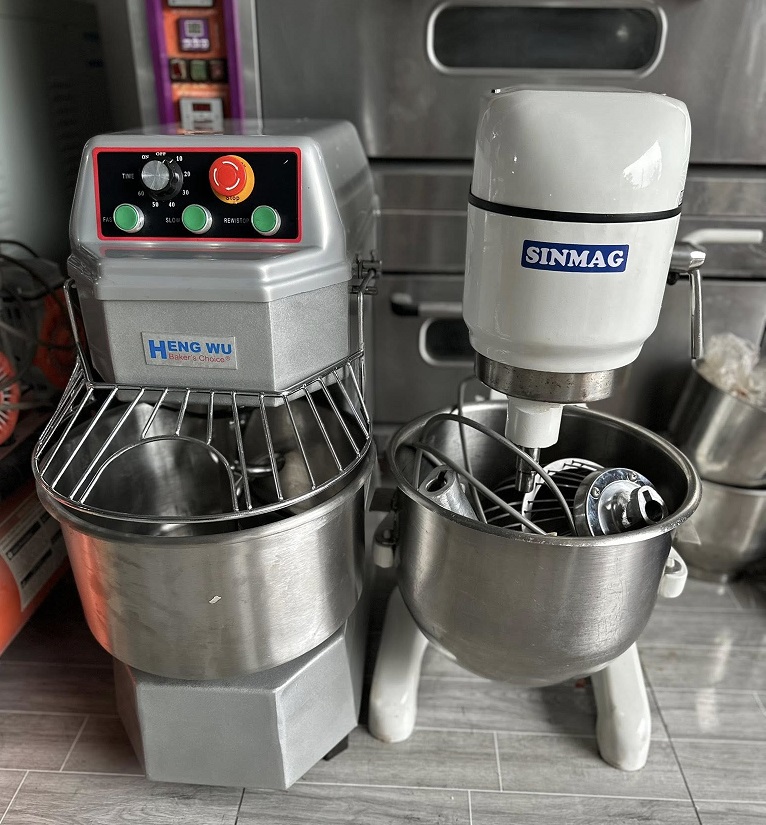 Chuyên thanh lý thu mua thiết bị đồ làm bánh cũ giá cao