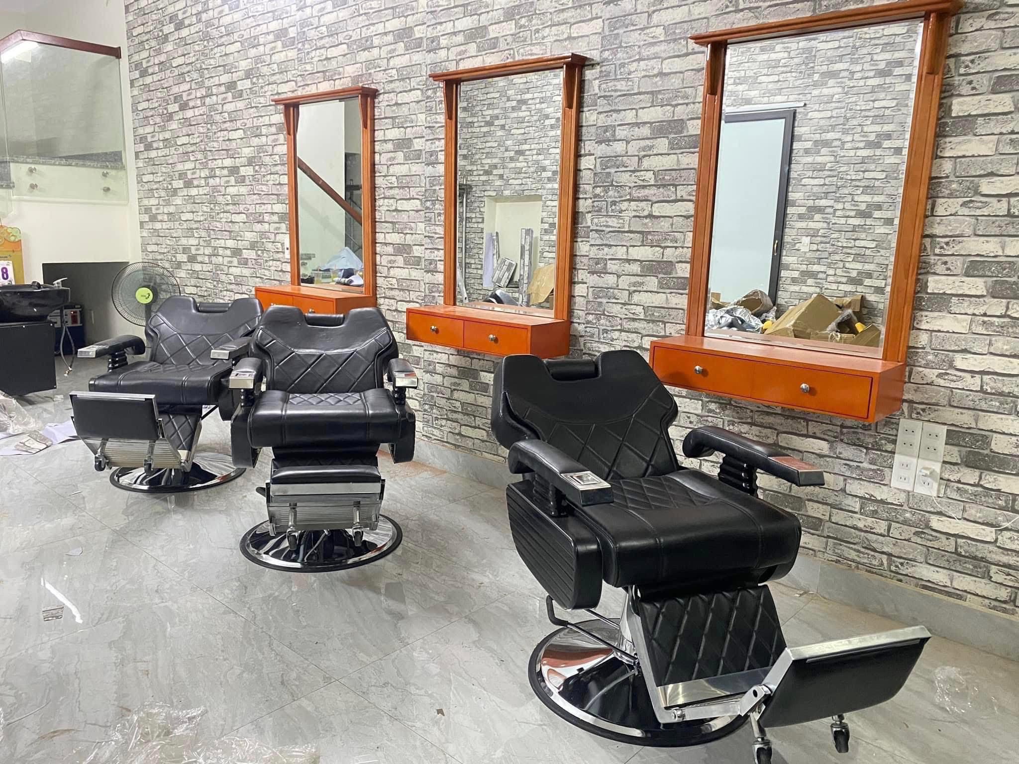 Hình ảnh thực tế dịch vụ chuyên thu mua thanh lý nội thất salon tóc của Thanh Lý Tốt