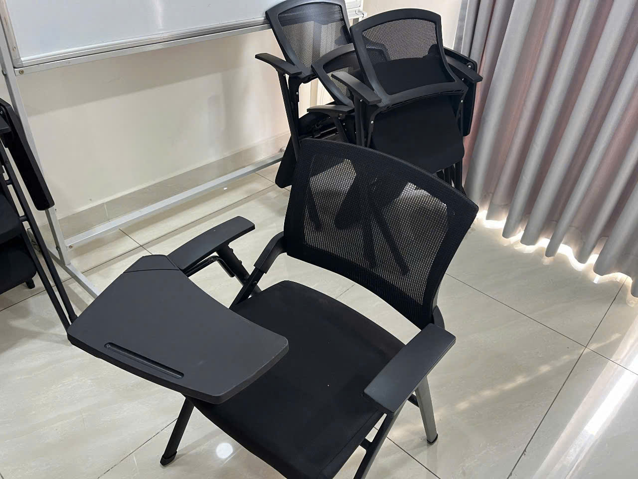 Ghế Xếp Liền Bàn Thanh Lý Giá Rẻ TPHCM