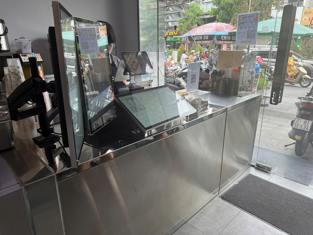 HÌNH ẢNH THANH LÝ QUÁN TRÀ SỮA TẠI QUẬN 7