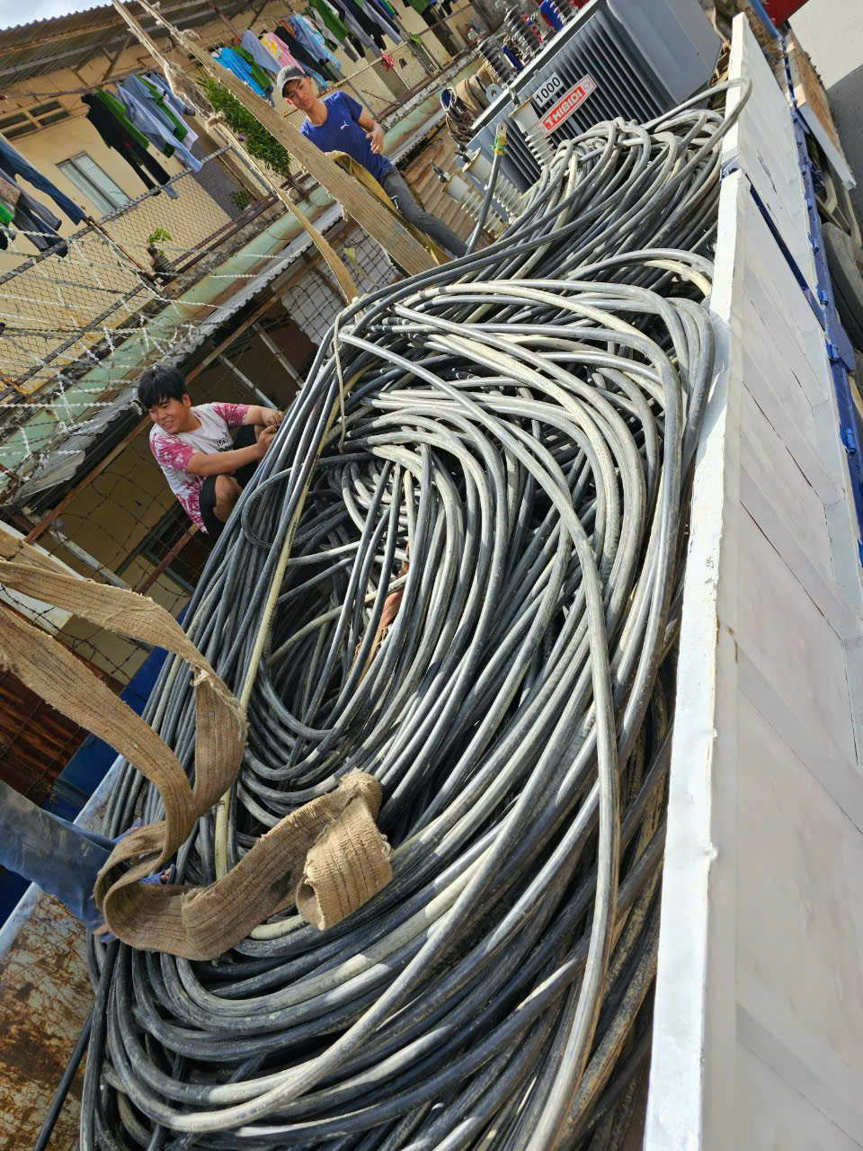 Phân loại dây điện đồng cũ loại 1 để định giá