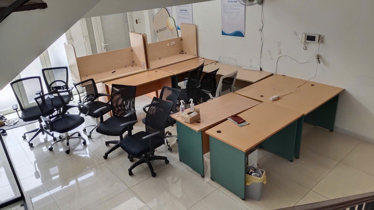 bàn ghế văn phòng thanh lý giá rẻ chất lượng