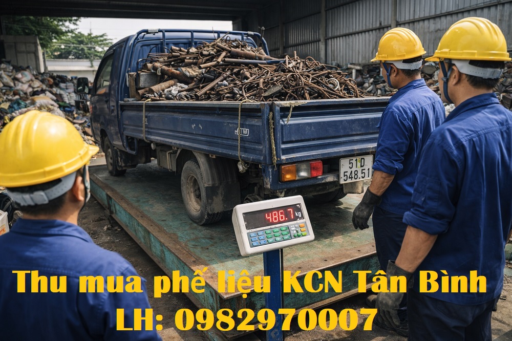 Cân phế liệu minh bạch tại KCN Tân Bình