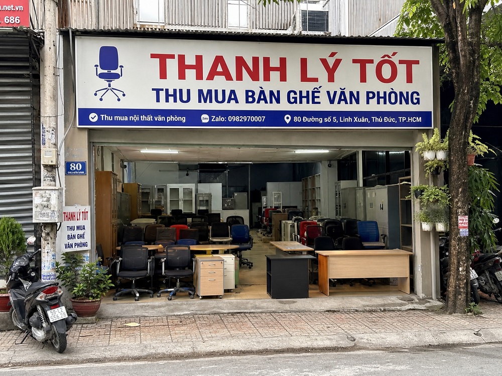 Ảnh cửa hàng thu mua bàn ghế văn phòng cũ tại TPHCM