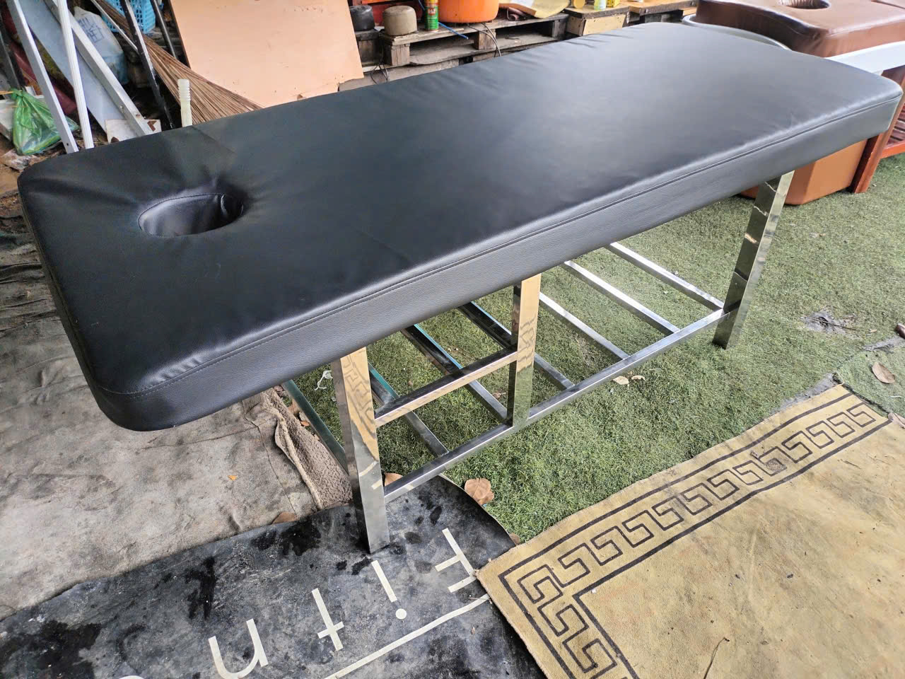 Hình ảnh giường massage trị liệu thanh lý