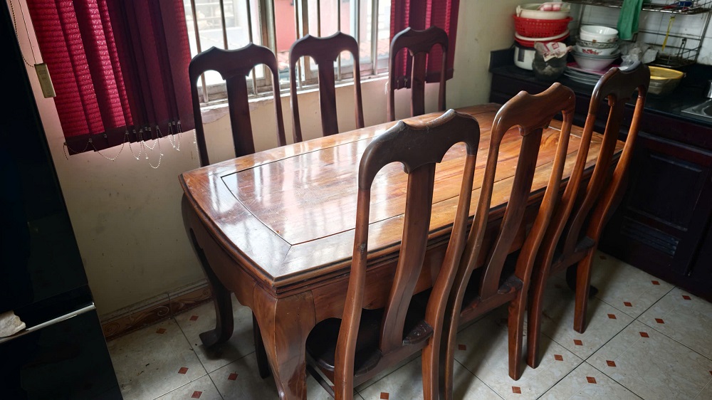 hình ảnh thu mua bộ bàn ăn gỗ tại vũng liêm