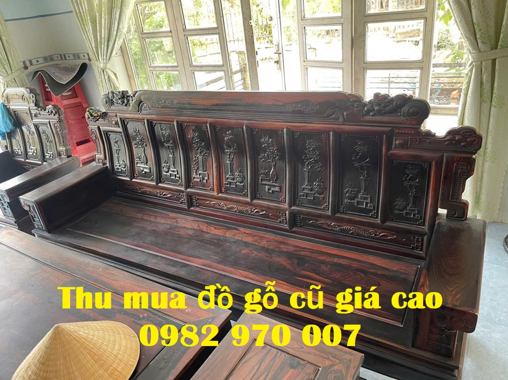 hình ảnh thu mua bộ bàn ghế gỗ tại quận 1