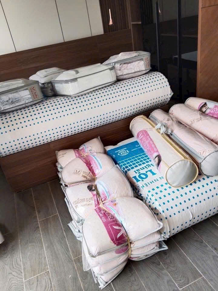 hình ảnh thu mua chăn ga gối đệm tại quận 7