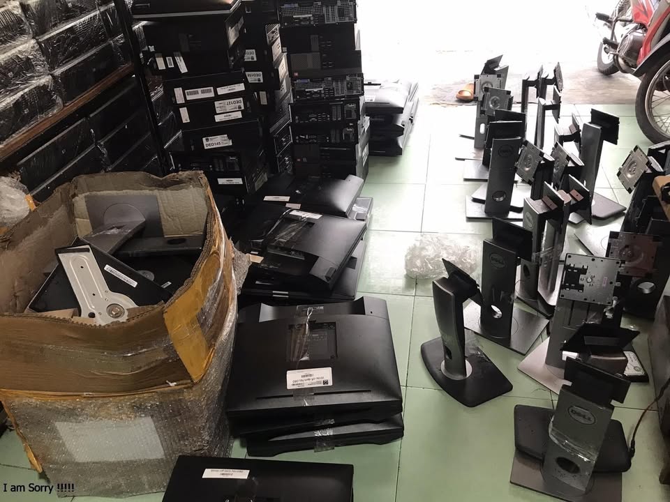 Hình ảnh thu mua máy tính cũ văn phòng tại TPHCM