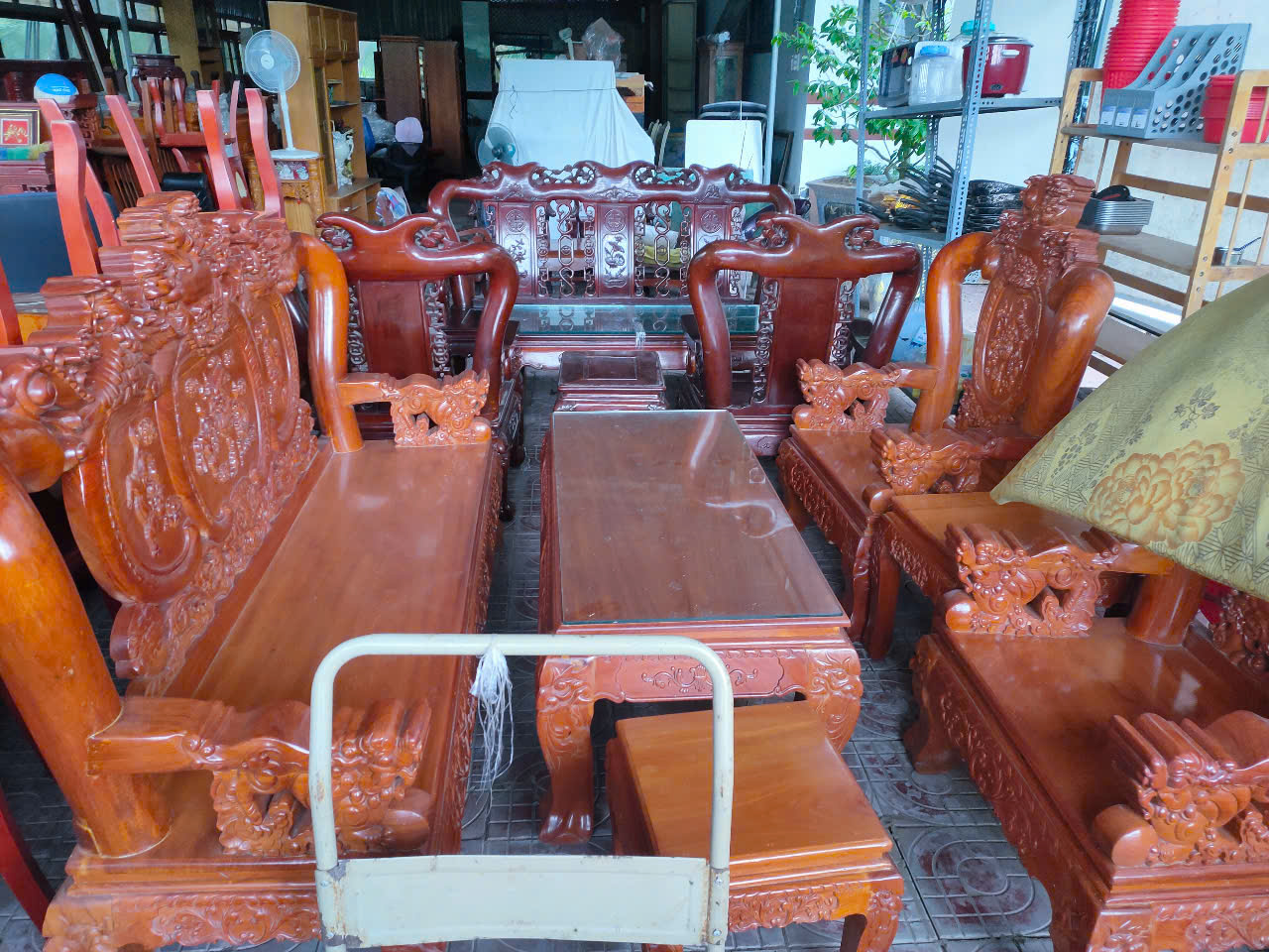 Hình ảnh thanh lý đồ nội thất cũ Gia Đình tại TPHCM
