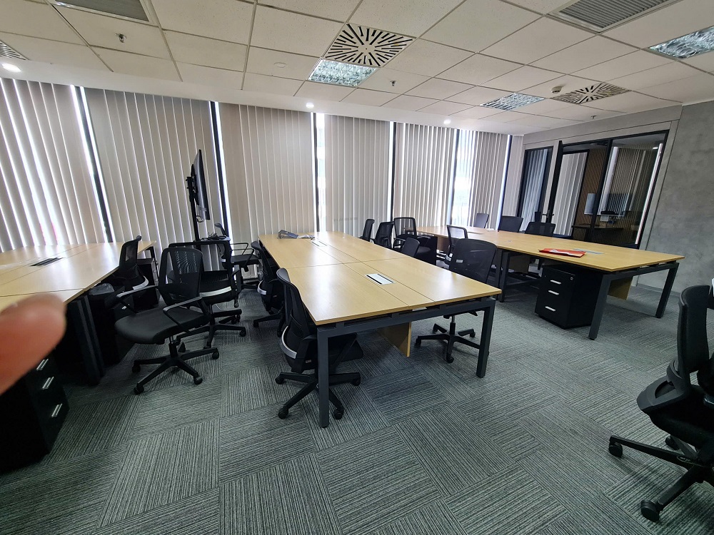 Hình ảnh thu mua đồ cũ văn phòng tại Quận 1 mới nhất