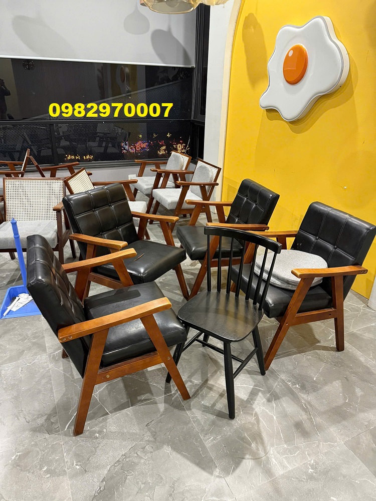 Chuyên thu mua bàn ghế đồ dùng quán cafe trọn gói giá cao tại TPHCM