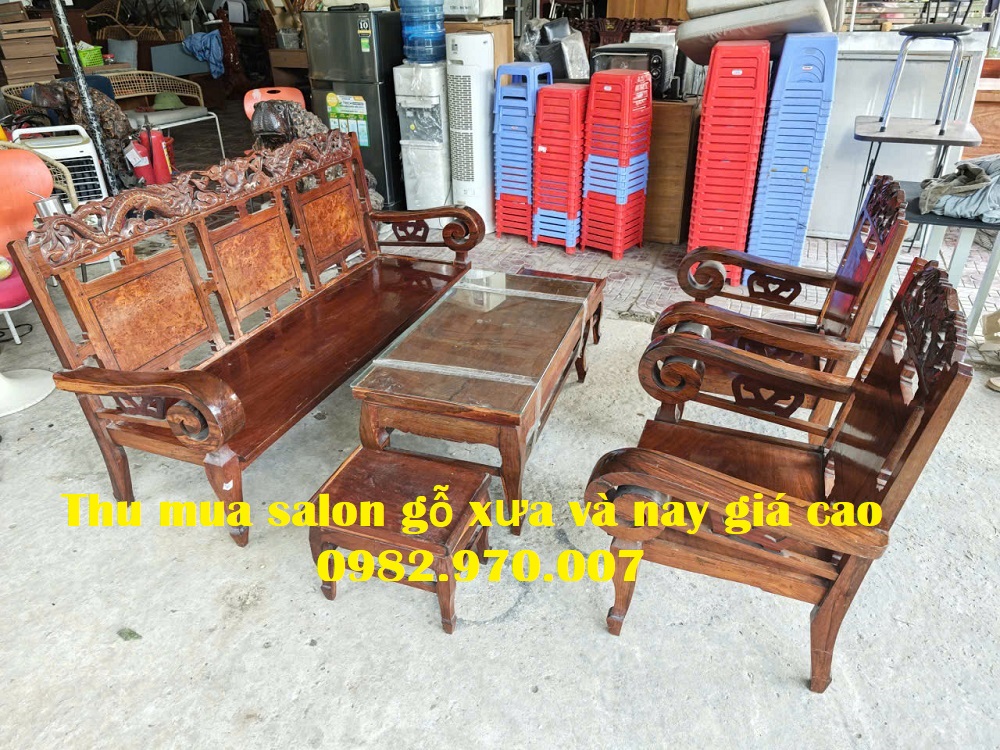 Ảnh thu mua bàn ghế gỗ xưa và nay giá cao tại TPHCM