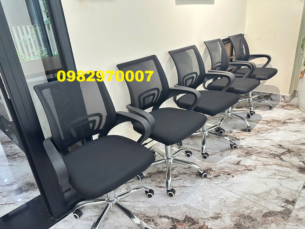 Ảnh thu mua ghế xoay văn phòng tại quận 2 HCM