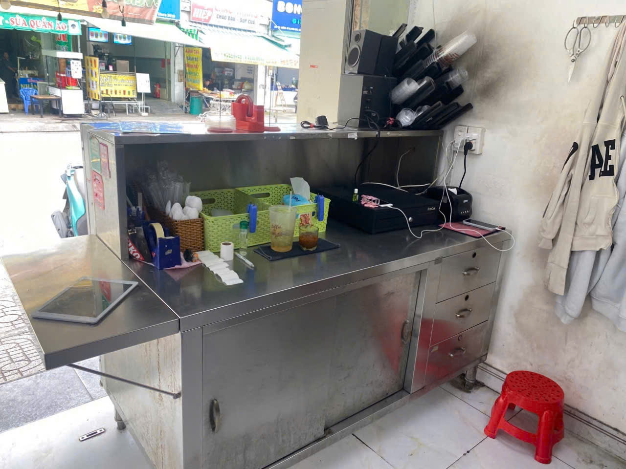 thu mua quầy inox quán trà sữa