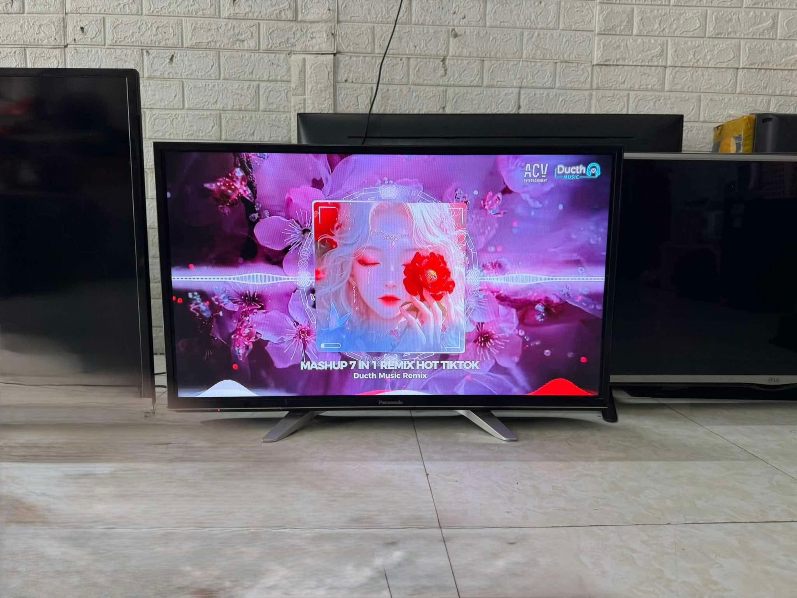 Cửa hàng mua bán thanh lý tivi cũ giá rẻ chất lượng tại TPHCM