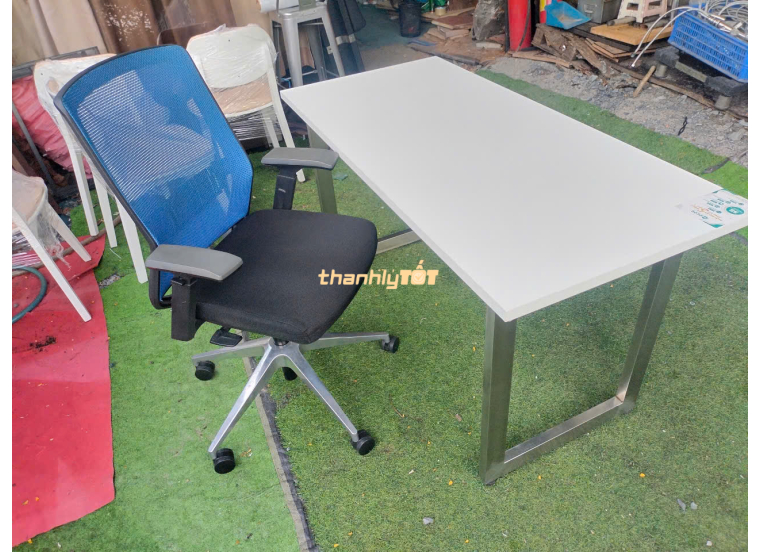 Bàn Văn Phòng Chân Sắt Thanh Lý 1m4x65 Giá Rẻ 