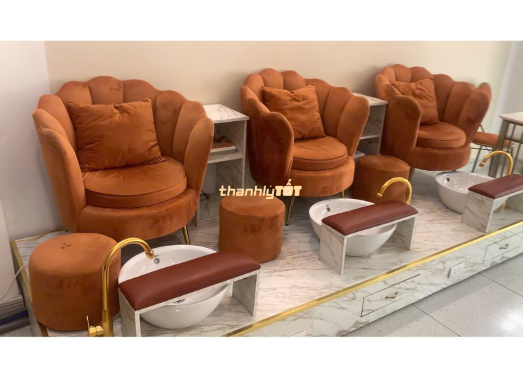 Ghế làm nail thanh lý giá rẻ tphcm, đẹp như mới, giá cực hời!