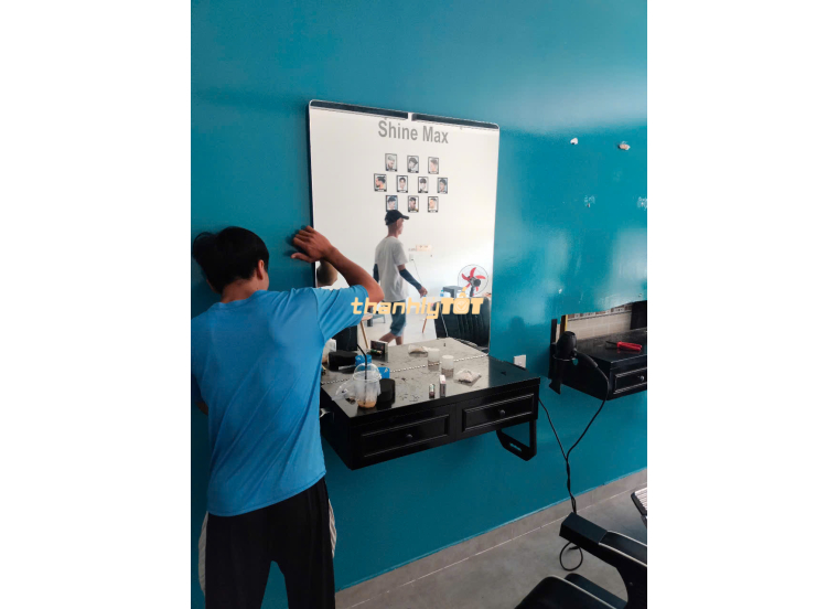 Thanh Lý Kệ Gương Cắt Tóc Giá Rẻ Tại Thanh Lý Tốt