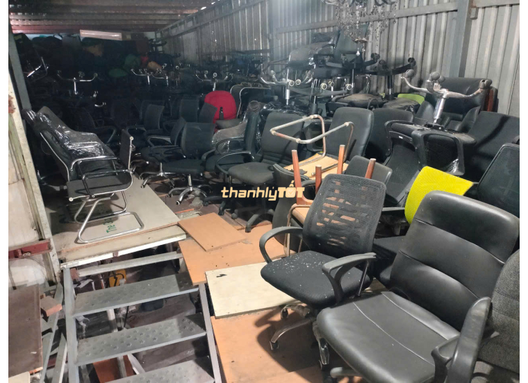  Ghế xoay thanh lý TPHCM giá sốc, chỉ từ 150k, hàng đẹp bền
