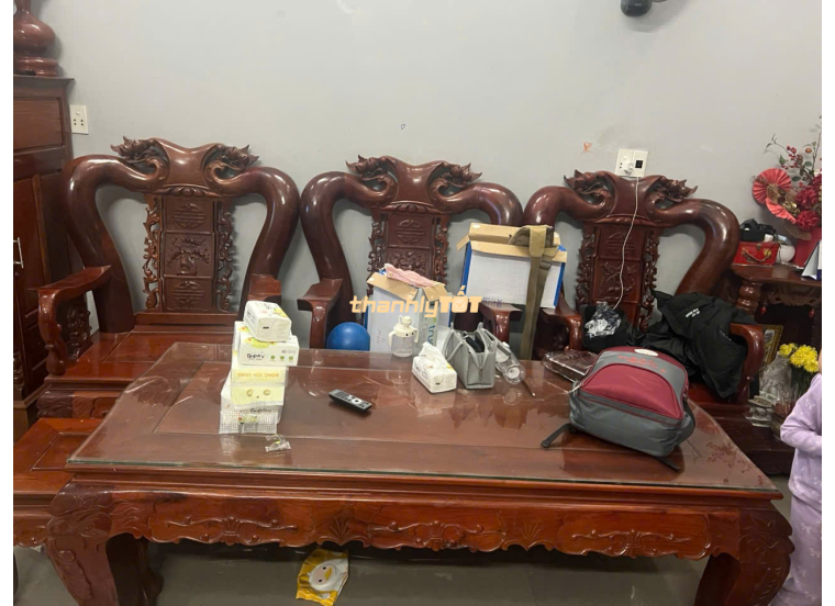 Mua Bán Đồ Gỗ Cũ TPHCM Giá Cao - Thu Mua Tận Nhà Sau 30p