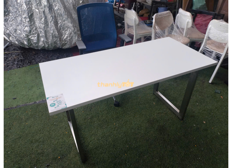 Bàn Văn Phòng Chân Sắt Thanh Lý 1m4x65 Giá Rẻ 