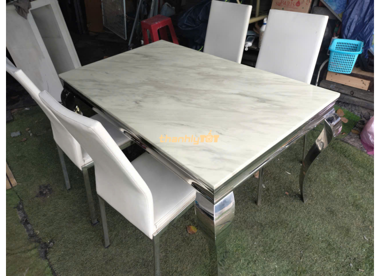 Bộ bàn ăn 4 ghế thanh lý – Sang trọng, bền đẹp, giá rẻ