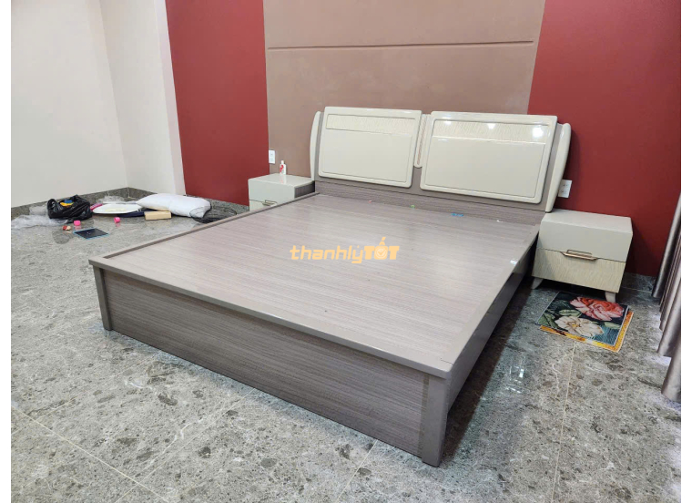 Thanh Lý Giường Ngủ 1m8x2m Hiện Đại Nhập Khẩu Đài Loan Giá Rẻ
