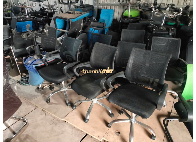 Ghế xoay thanh lý TPHCM giá sốc, chỉ từ 150k, hàng đẹp bền