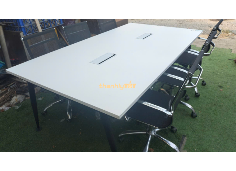 Bàn Họp Thanh Lý 1m2x2m2 Giá Rẻ Tại TPHCM