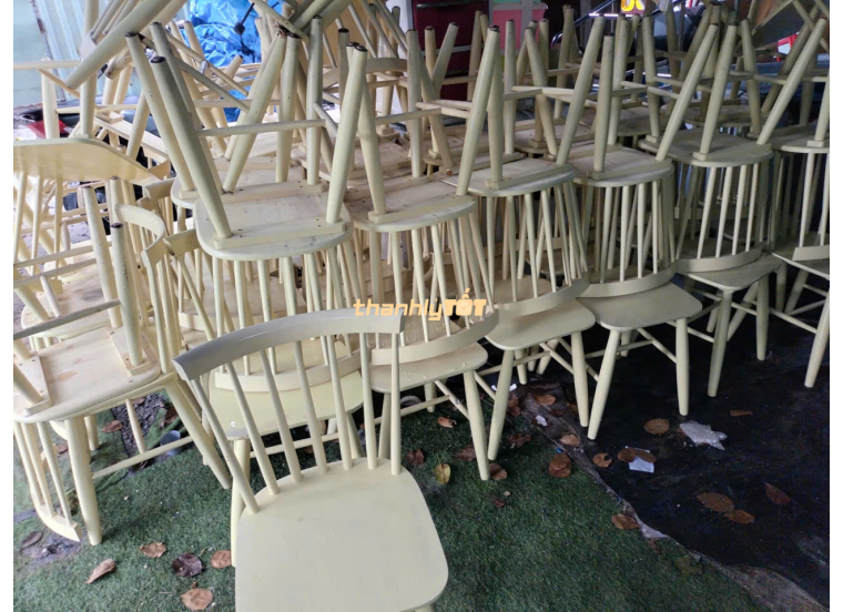 Thanh Lý Ghế Cafe Gỗ 7 Nan Song Tiện Giá Rẻ